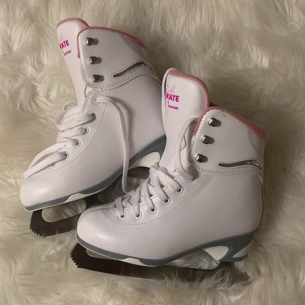 - Ice Skates -